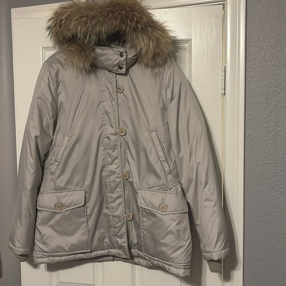 Silver light gray Theory down jacket coat size large